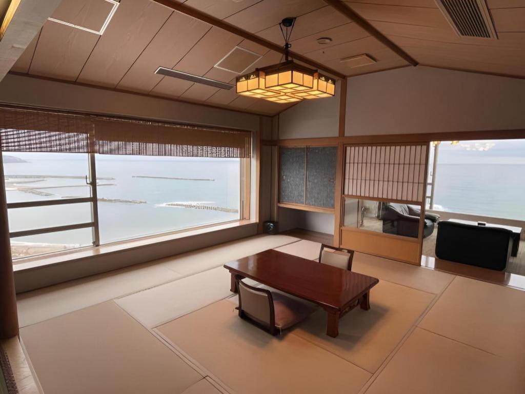 Hotel Areaone Banjinmisaki Kashiwazaki Exterior photo